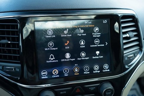 Used 2021 Jeep Grand Cherokee Limited image 21