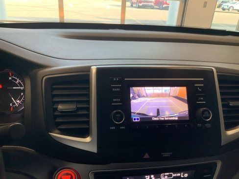 Used 2019 Honda Ridgeline RTL image 3