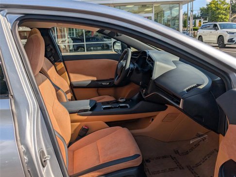 Used 2023 Lexus RZ 450e Premium image 11