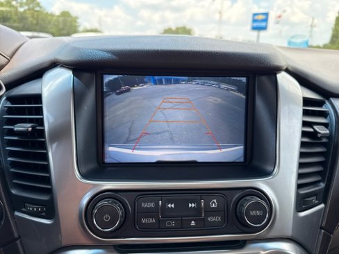 Used 2017 Chevrolet Suburban Premier image 30