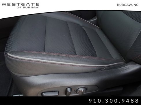 Used 2022 Chevrolet TrailBlazer RS image 19