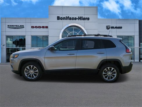 Used 2022 Jeep Cherokee Latitude Lux w/ Sun & Sound Group image 7