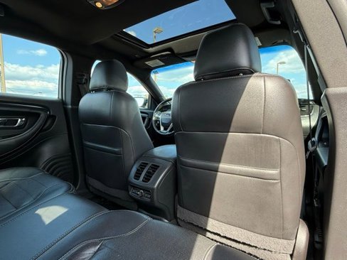 Used 2015 Ford Taurus SHO w/ Equipment Group 401A image 21