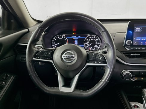 Used 2021 Nissan Altima 2.5 SR image 17