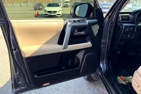 Used 2019 Toyota 4Runner SR5 image 20