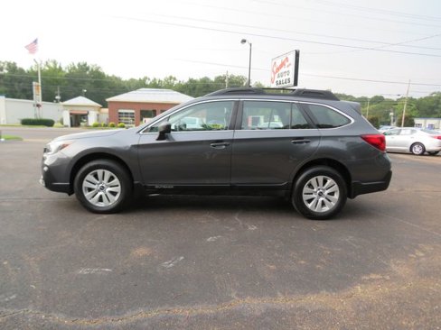 Used 2019 Subaru Outback 2.5i image 2