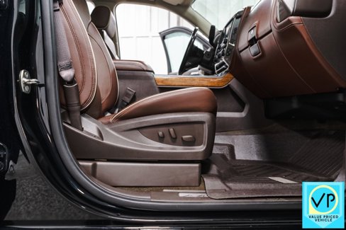 Used 2018 Chevrolet Silverado 1500 High Country image 38