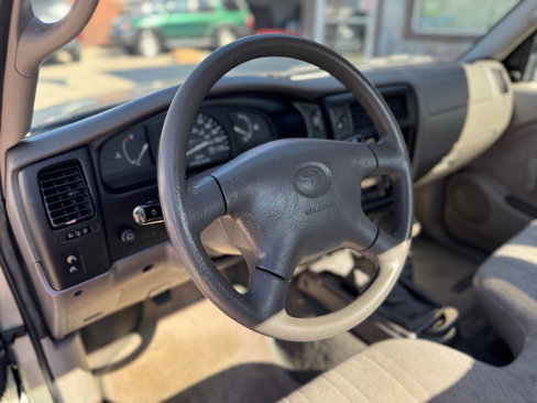 Used 2004 Toyota Tacoma 2WD Regular Cab image 18