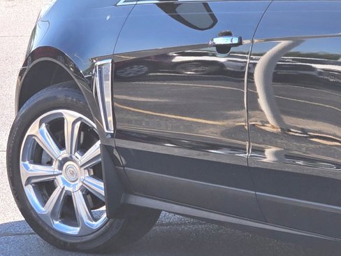 Used 2013 Cadillac SRX Performance image 11