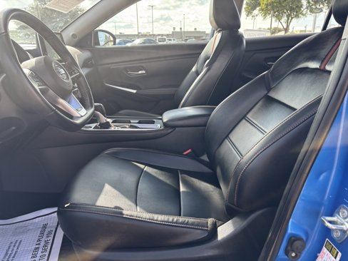 Used 2023 Nissan Sentra SR w/ SR Premium Package image 8