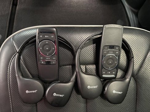 Used 2020 Chrysler Pacifica Limited image 26
