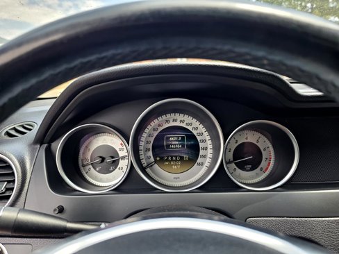 Used 2012 Mercedes-Benz C 250 Sport image 12