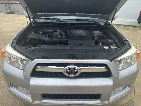Used 2013 Toyota 4Runner SR5 image 23
