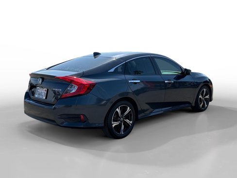 Used 2017 Honda Civic Touring image 5