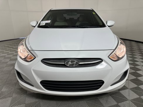 Used 2017 Hyundai Accent SE image 5