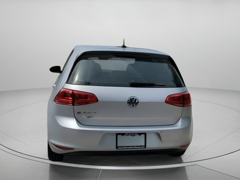 Used 2016 Volkswagen e-Golf SEL Premium image 22