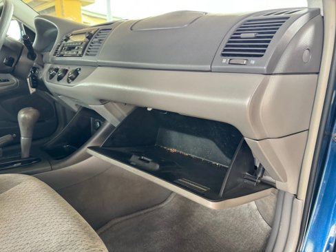 Used 2003 Toyota Camry LE image 25