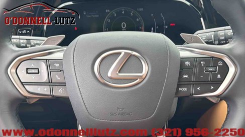 Used 2025 Lexus NX 250 FWD image 19