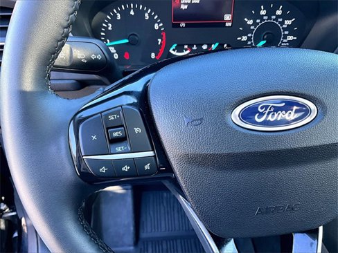 Used 2022 Ford Escape SE w/ Cold Weather Package image 24