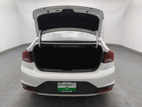 Used 2019 Hyundai Elantra SE w/ Cargo Package image 29
