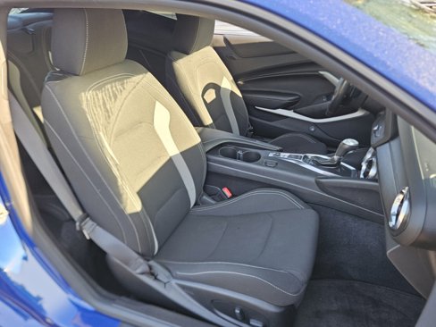 Used 2019 Chevrolet Camaro LT w/ RS Package image 19