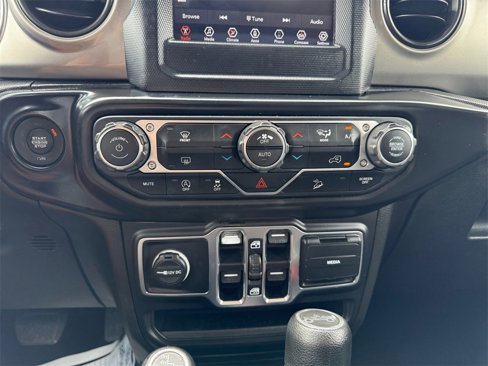 Used 2020 Jeep Wrangler Unlimited Sport S image 21