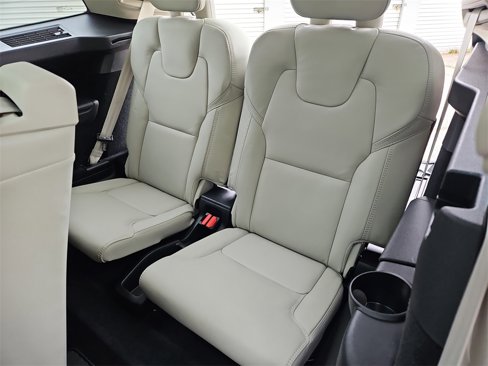 Used 2023 Volvo XC90 T8 Ultimate w/ Protection Package Premier image 37