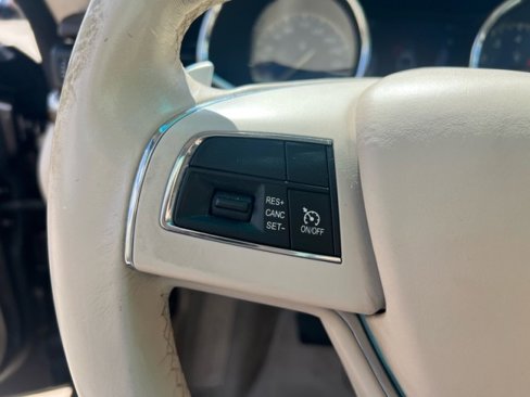 Used 2014 Maserati Quattroporte GTS image 12