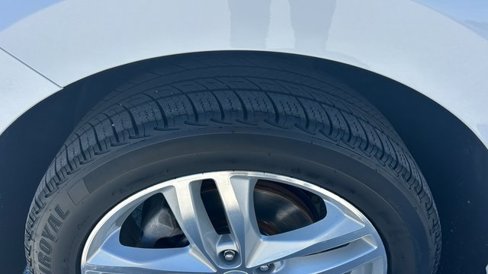 Used 2019 Chevrolet Equinox Premier image 10