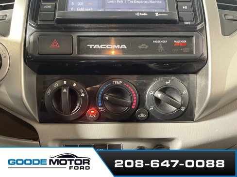 Used 2015 Toyota Tacoma 4x4 Double Cab image 24