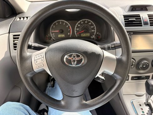 Used 2013 Toyota Corolla LE Special Edition image 13