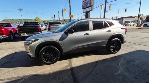 Used 2024 Chevrolet Trax ACTIV w/ Sunroof Package image 6