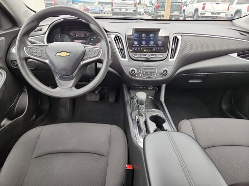 Used 2024 Chevrolet Malibu LT image 10