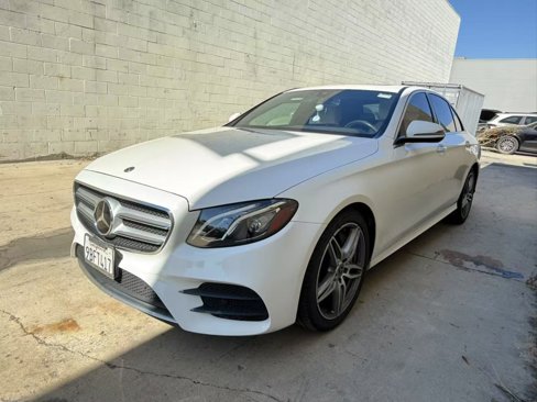 Used 2019 Mercedes-Benz E 300 image 1