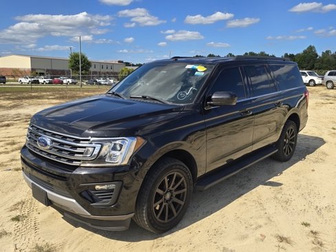 Used 2019 Ford Expedition Max XLT image 2