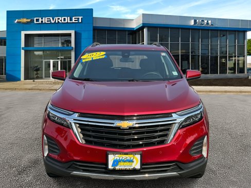 Used 2022 Chevrolet Equinox LT image 2