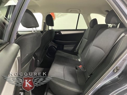 Used 2017 Subaru Outback 2.5i Premium image 20