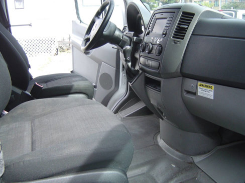 Used 2018 Mercedes-Benz Sprinter 2500 w/ Driver Comfort Package image 8