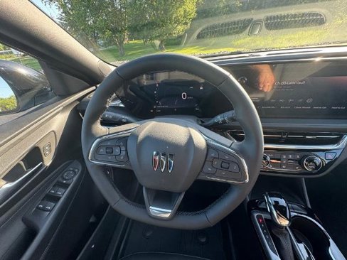 New 2025 Buick Envista Sport Touring w/ Convenience I Package image 47