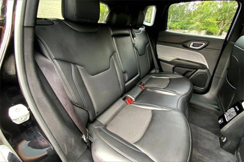 Used 2023 Jeep Compass Latitude image 26