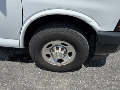 Used 2020 Chevrolet Express 2500 w/ Driver Convenience Package image 3