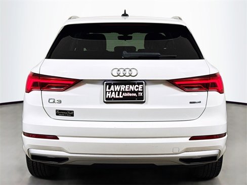 Used 2021 Audi Q3 2.0T Premium image 5