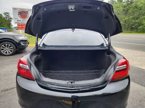 Used 2016 Buick Regal image 12