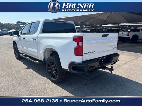 Used 2021 Chevrolet Silverado 1500 Custom Trail Boss w/ Realtree Special Edition image 8