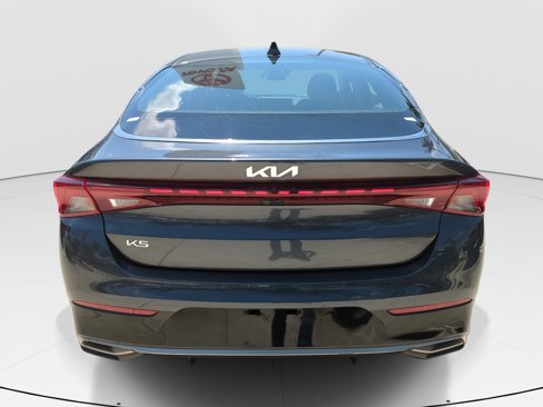 Used 2023 Kia K5 LXS image 7