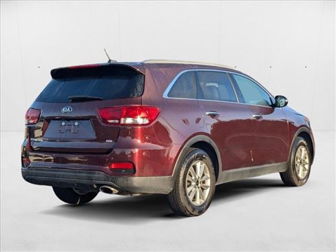 Used 2020 Kia Sorento LX w/ LX I4 Convenience Package image 5