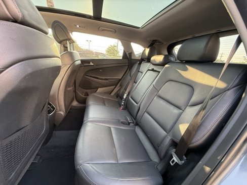 Used 2016 Hyundai Tucson Limited w/ Option Group 03 image 17