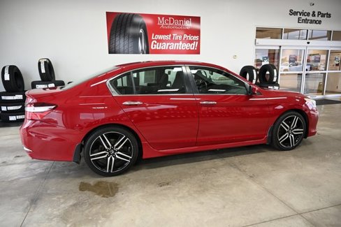 Used 2017 Honda Accord Sport Special Edition image 5