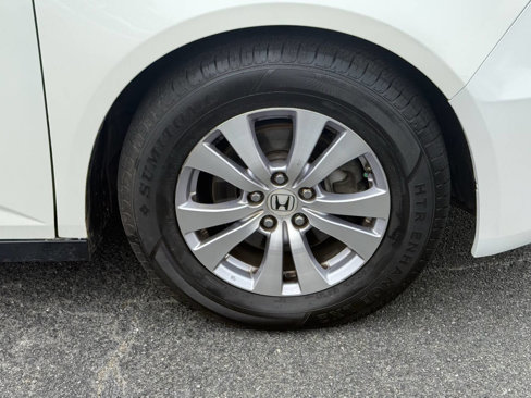 Used 2015 Honda Odyssey EX-L image 12