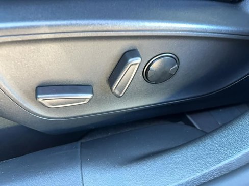 New 2025 Ford Escape ST-Line w/ Equipment Group 301A image 12